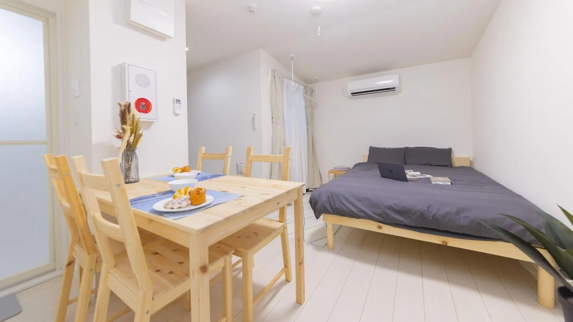 Fl Residence Takadanobaba Tokyo
